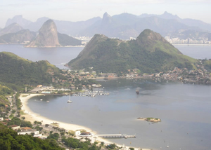 Praia de Charitas em Niterói